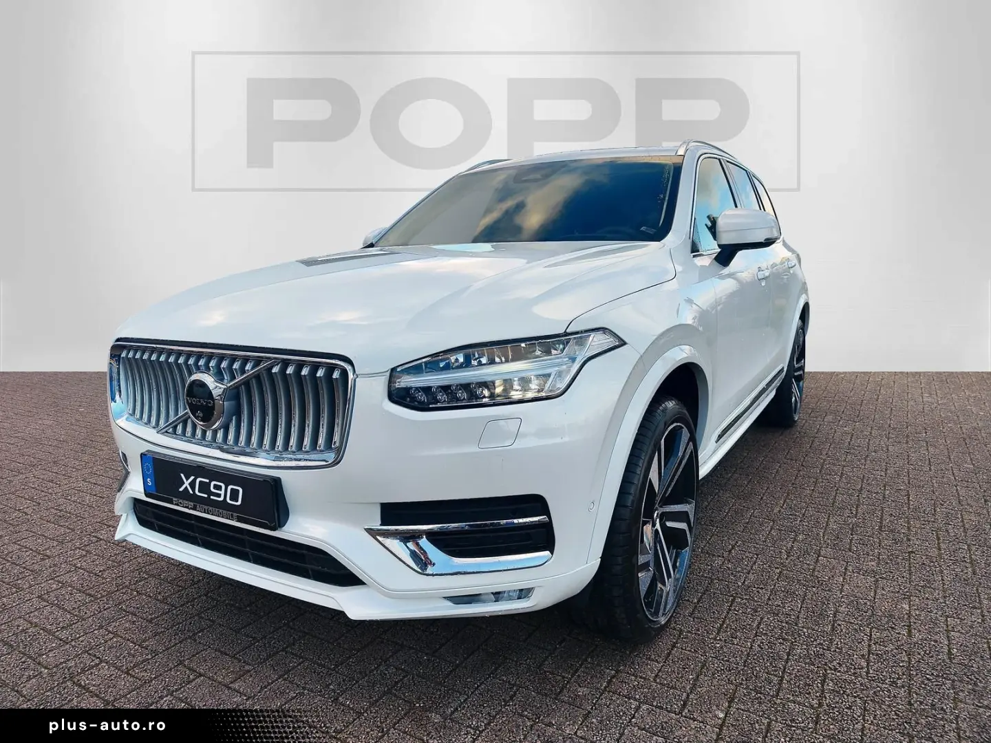 VOLVO XC90 B5 AWD Ultimate Bright 360 4C B&W HUD V-MAX