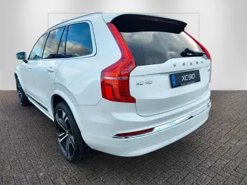 VOLVO XC90 B5 AWD Ultimate Bright 360 4C B&W HUD V-MAX