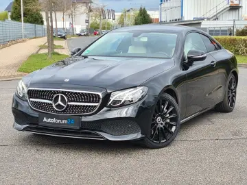 MERCEDES-BENZ E Coupe E 300 Autom. Navi RFK Tempo