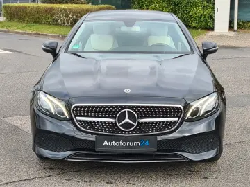 MERCEDES-BENZ E Coupe E 300 Autom. Navi RFK Tempo