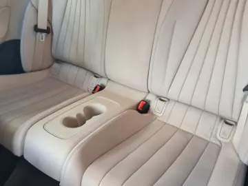MERCEDES-BENZ E Coupe E 300 Autom. Navi RFK Tempo