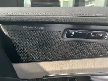 VOLVO XC90 B5 B AWD Plus Bright
