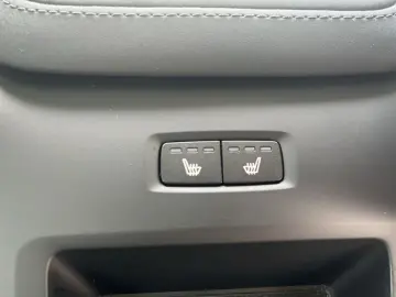 VOLVO XC90 B5 B AWD Plus Bright