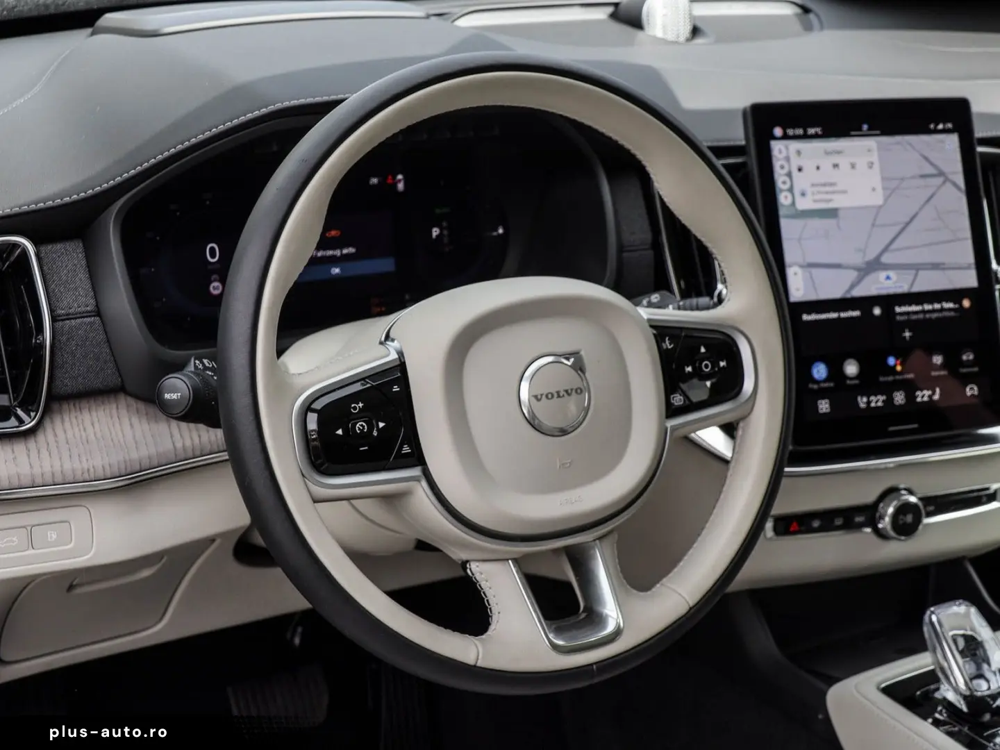 VOLVO XC90 T8 AWD Plus Dark NP 105.370 -  FOUR-C B&W A