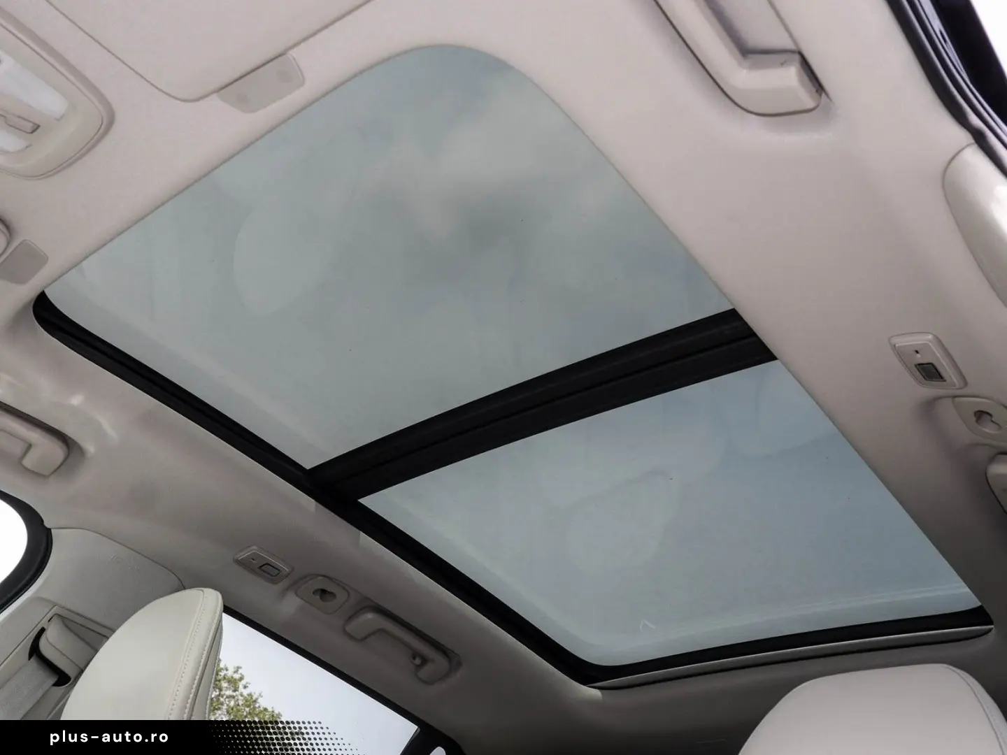 VOLVO XC90 T8 AWD Plus Dark NP 105.370 -  FOUR-C B&W A