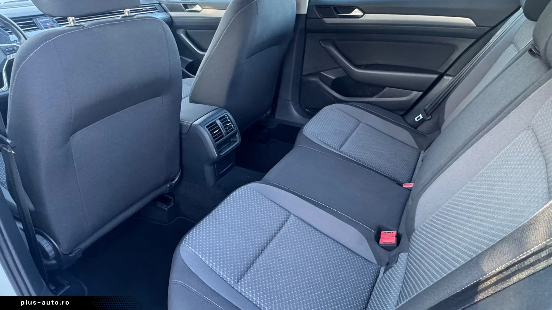 Volkswagen Passat B8.5 Variant 2.0 TDI 150 CP