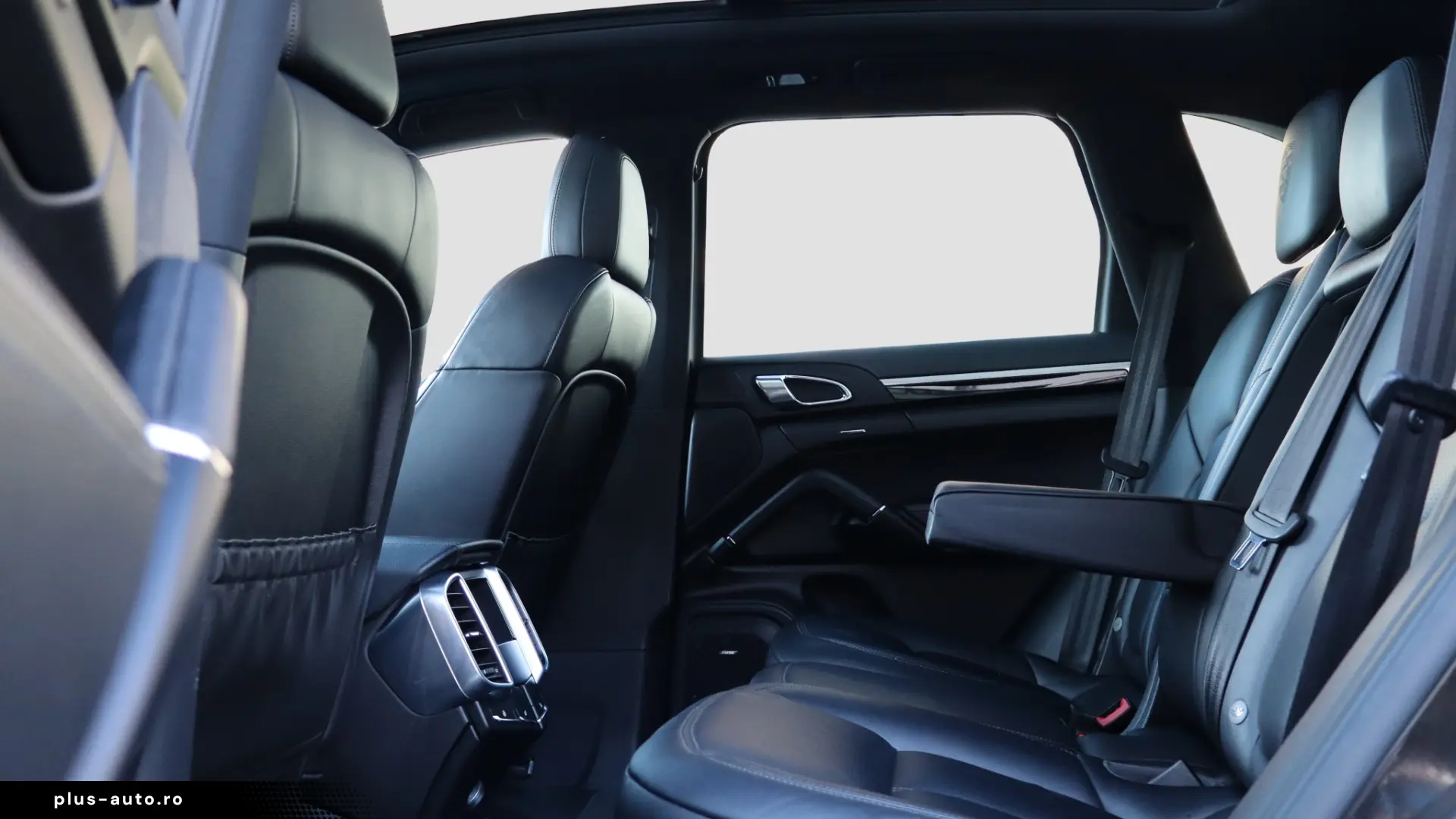 Porsche Cayenne Hybrid 3.0 L S E
