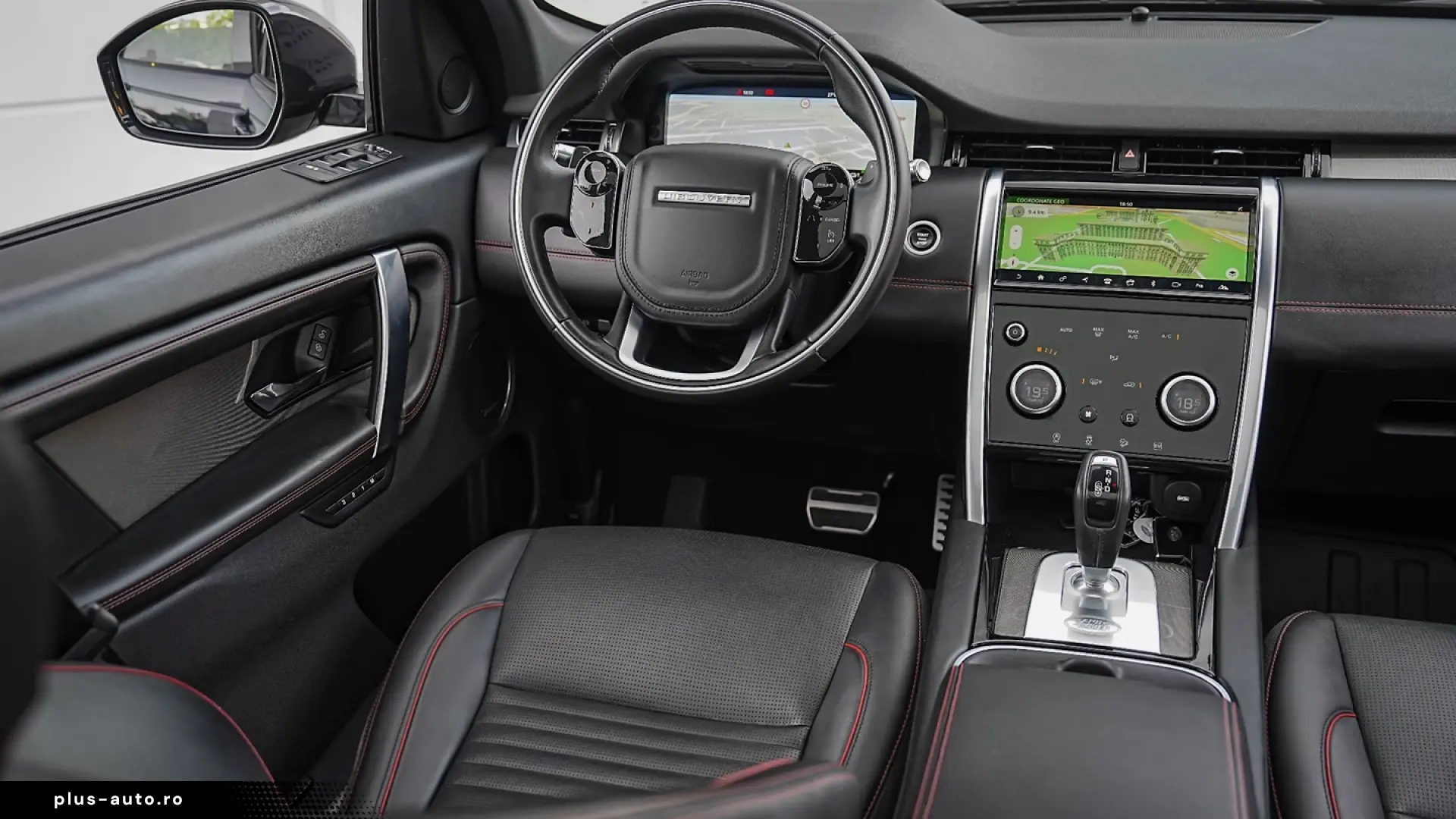 Land Rover Discovery Sport 1.5 P300e R-Dynamic PHEV