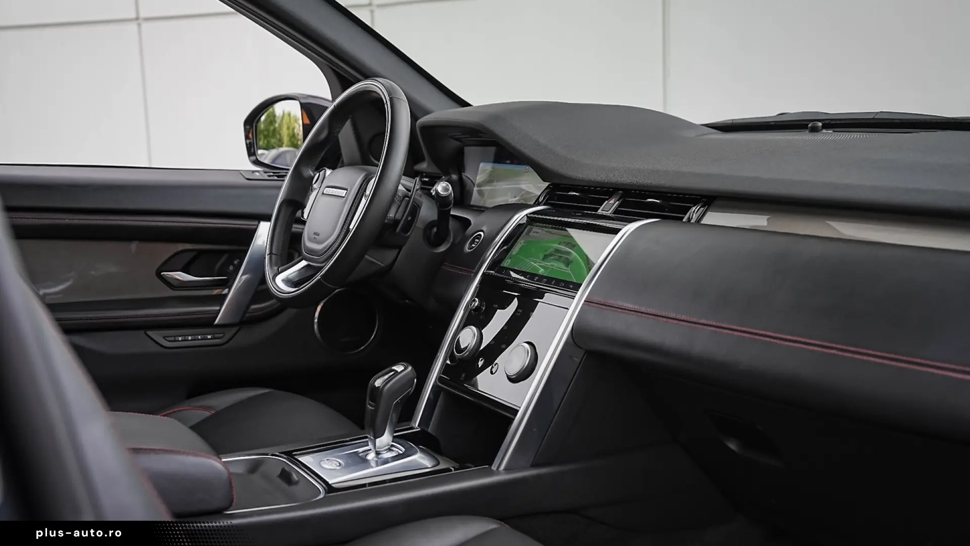 Land Rover Discovery Sport 1.5 P300e R-Dynamic PHEV