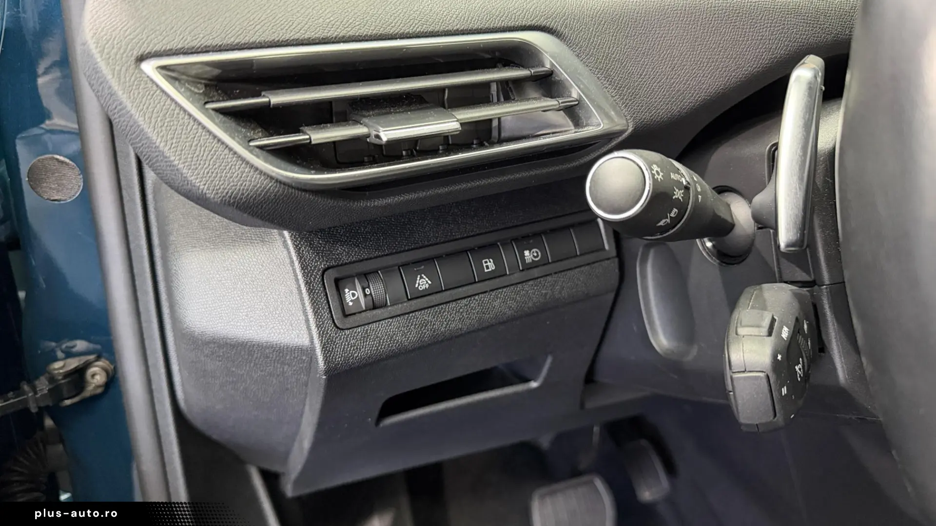 PEUGEOT 3008 16 HYBRID 225 Allure Pack