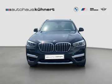 BMW X3 xDrive20d Aut. xLine LED SpurAss AHK HUD Navi