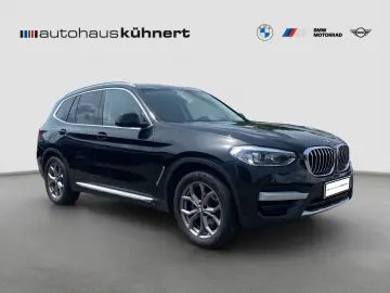 BMW X3 xDrive20d Aut. xLine LED SpurAss AHK HUD Navi