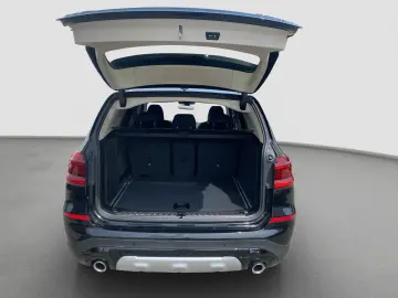 BMW X3 xDrive20d Aut. xLine LED SpurAss AHK HUD Navi