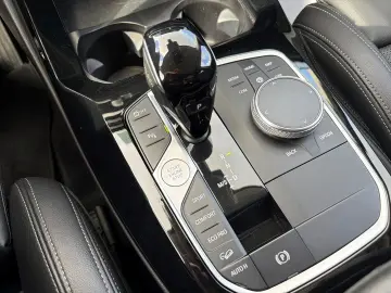 BMW X3 AHK Navi Digitales Cockpit Soundsystem LED Sp