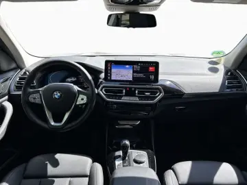 BMW X3 xD20d LivePlus Stop&Go 360  HUD Laser SpoSi