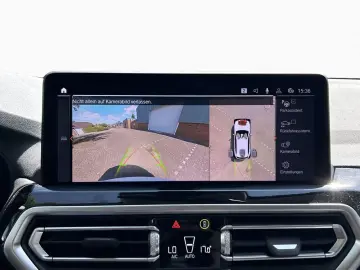 BMW X3 xD20d LivePlus Stop&Go 360  HUD Laser SpoSi