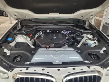 BMW X3 xDrive 20 d M Sport  AHK HUD Pano Alu 20