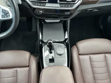 BMW X3 xDrive20d Inkl. € 1.190 Zubehörbonus AHK Pano