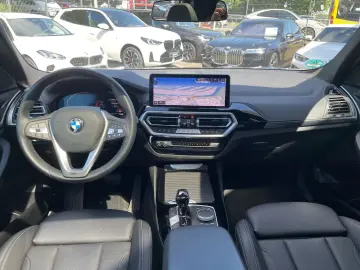BMW X3 xDrive20d    Panorama adapt.LED HiFI