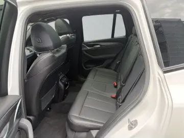 BMW X3 xDrive20i M Sport Panorama HiFi Lenkradheizun