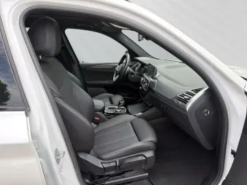 BMW X3 xDrive20i M Sport Panorama HiFi Lenkradheizun