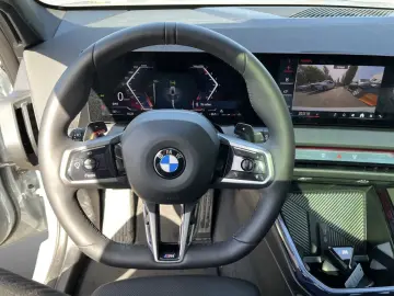 BMW X3 20 xDrive M Sport Pano AHK H K Sthz DA  PA