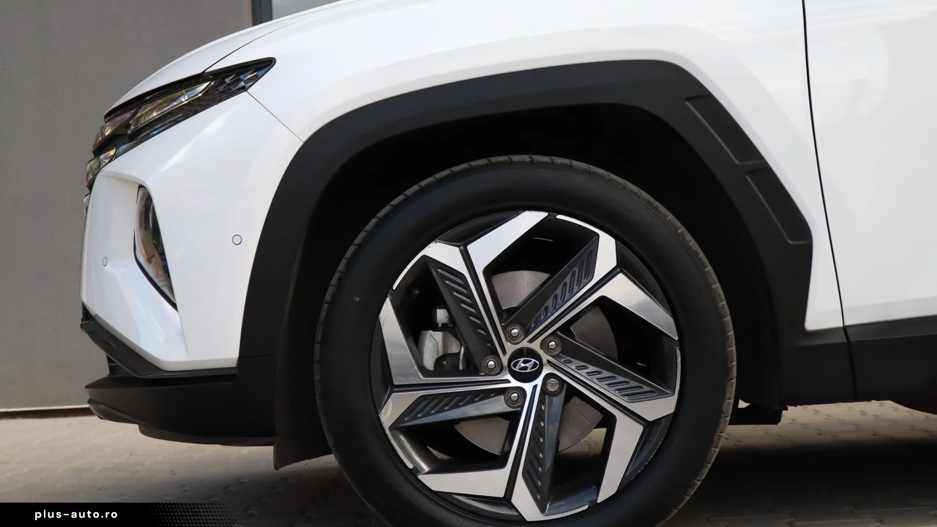 Hyundai Tucson PHEV 1.6 l 265 CP 4WD 6AT Luxury