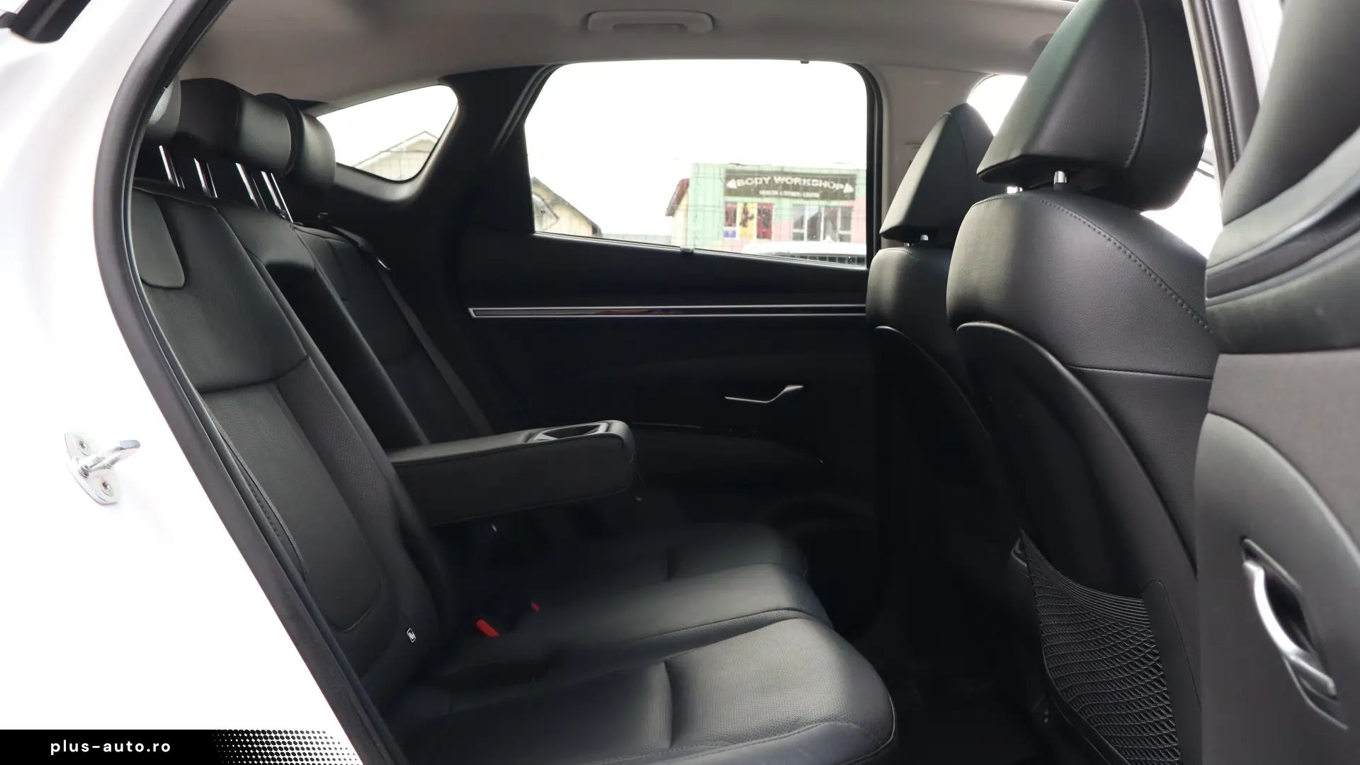 Hyundai Tucson PHEV 1.6 l 265 CP 4WD 6AT Luxury