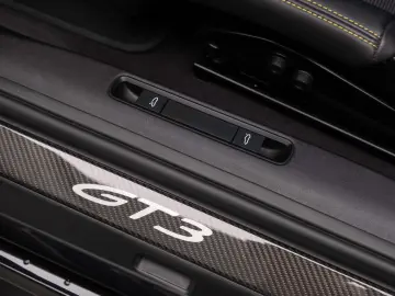 Porsche 911 GT3 Touring