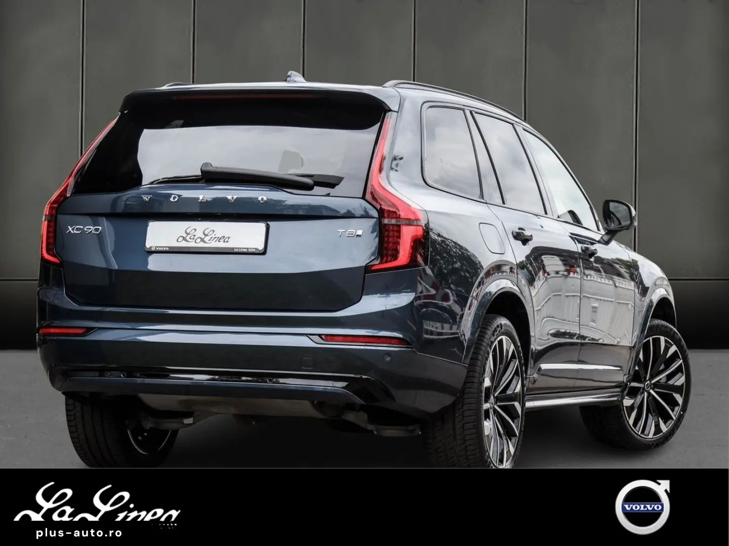 VOLVO XC90 T8 AWD Ultra Dark NP 106.430 -  FOUR-C MASS