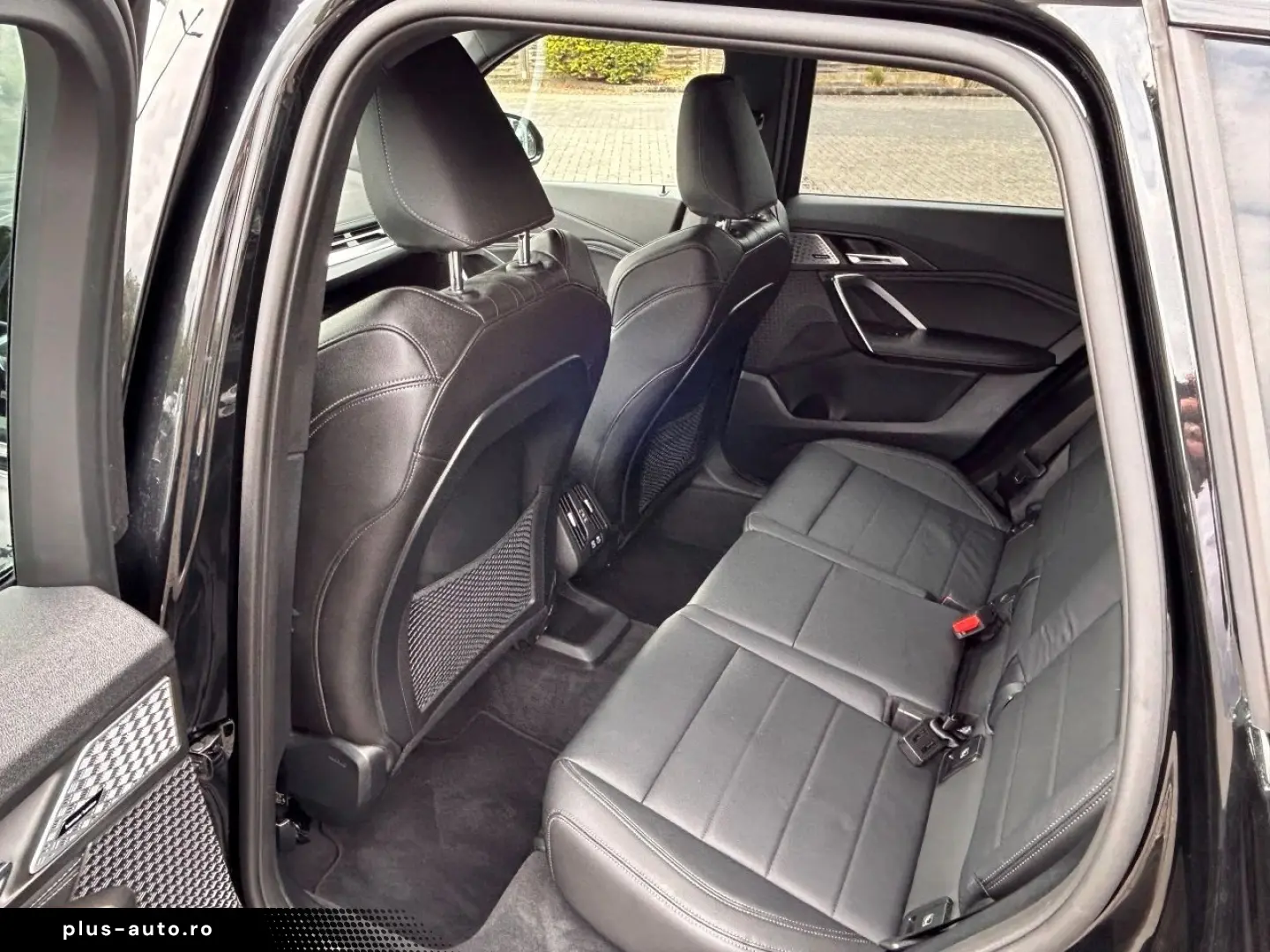 BMW X1 23 i xDrive M Sport   Glasdach   Leder   DAB