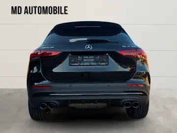 MERCEDES-BENZ GLA 45 AMG 4Matic Panorama ACC Burmest…