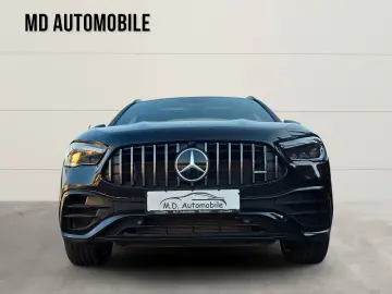 MERCEDES-BENZ GLA 45 AMG 4Matic Panorama ACC Burmest…