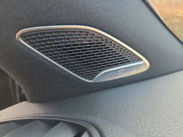 MERCEDES-BENZ GLA 45 AMG 4Matic Panorama ACC Burmest…