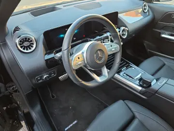 MERCEDES-BENZ GLA 45 AMG 4Matic Panorama ACC Burmest…