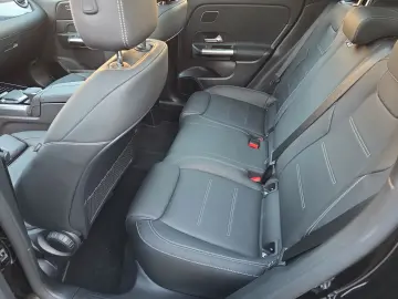 MERCEDES-BENZ GLA 45 AMG 4Matic Panorama ACC Burmest…