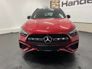 MERCEDES-BENZ GLA 250 4M AMG PANO NIGHT MULTIBEAM KA…