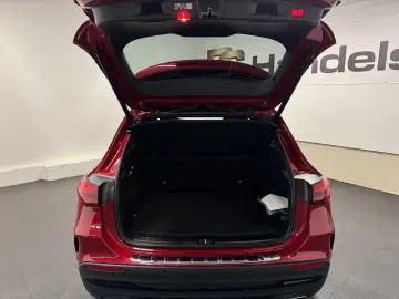 MERCEDES-BENZ GLA 250 4M AMG PANO NIGHT MULTIBEAM KA…