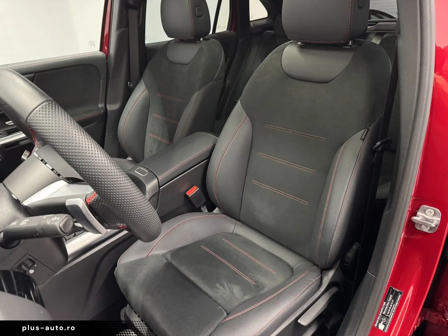MERCEDES-BENZ GLA 250 4M AMG PANO NIGHT MULTIBEAM KA&hellip;