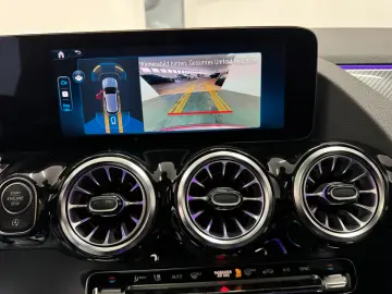MERCEDES-BENZ GLA 250 4M AMG PANO NIGHT MULTIBEAM KA…