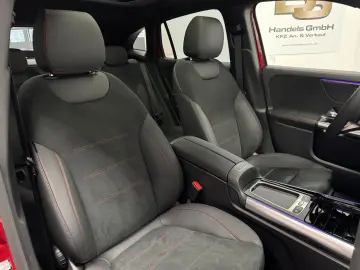 MERCEDES-BENZ GLA 250 4M AMG PANO NIGHT MULTIBEAM KA…