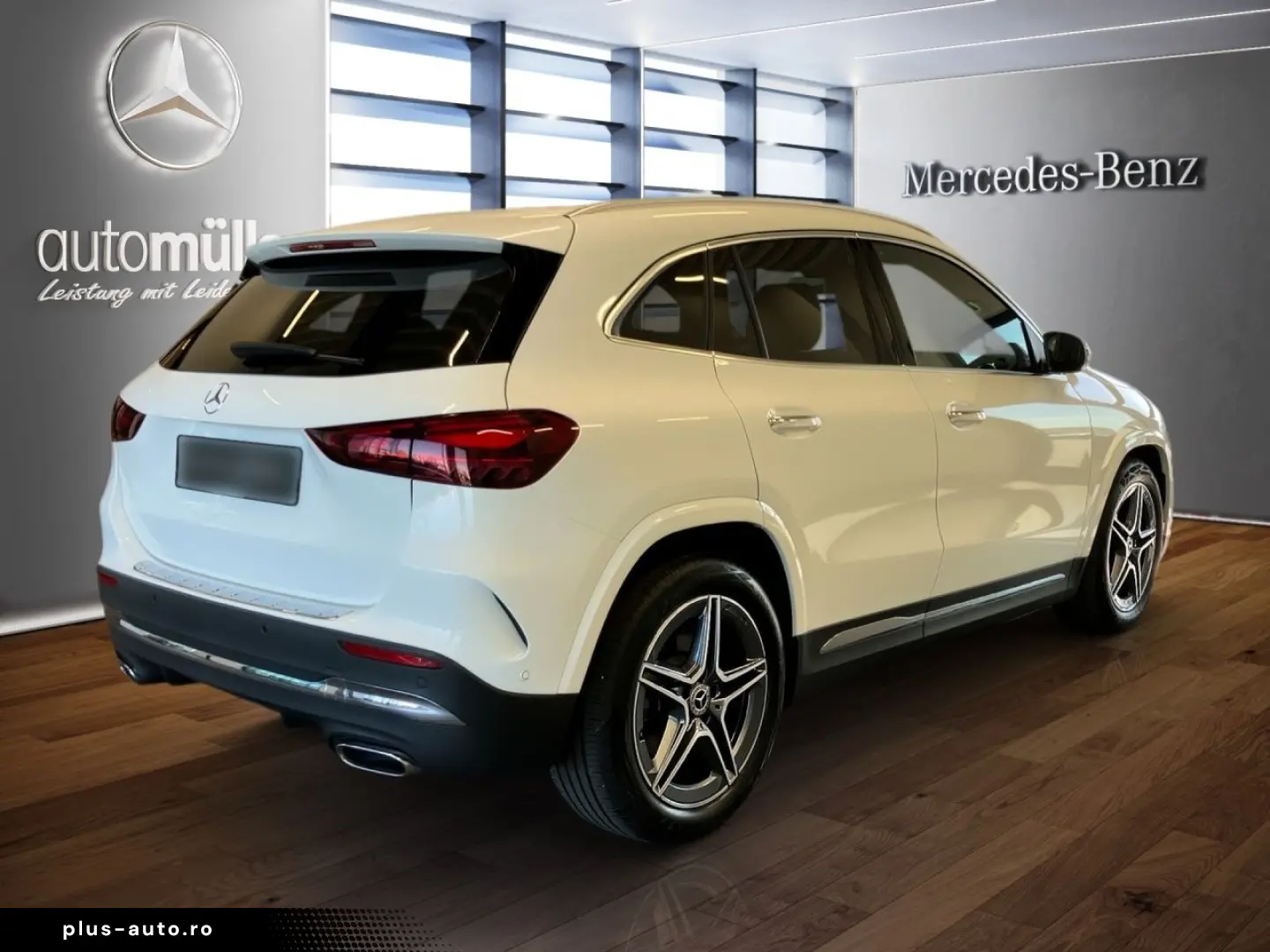 MERCEDES-BENZ GLA 250 4M AMG PREMIUM AHK PANO LHZ KE&hellip;