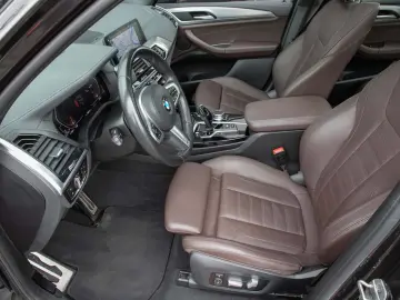 BMW X3 xDrive30d M Sportpaket HeadUp AHK Pano Leder