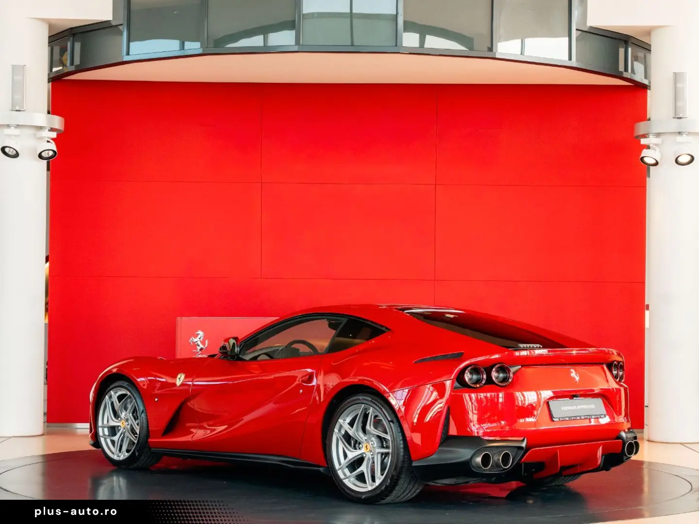 FERRARI 812 Superfast Rosso70Anni JBL Lift Apple-Carplay