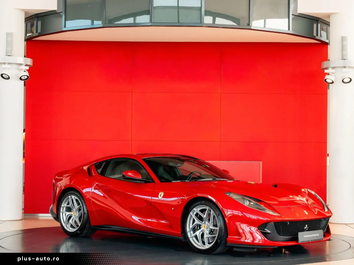 FERRARI 812 Superfast Rosso70Anni JBL Lift Apple-Carplay
