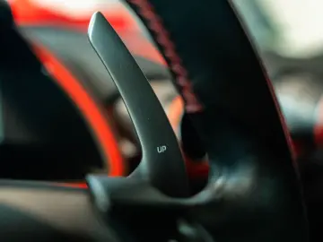 FERRARI 812 Superfast Rosso70Anni JBL Lift Apple-Carplay