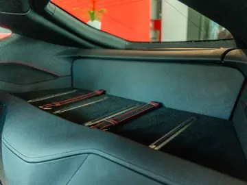 FERRARI 812 Superfast Rosso70Anni JBL Lift Apple-Carplay