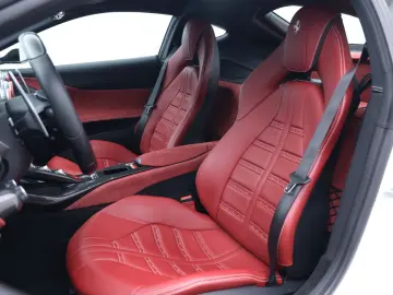 FERRARI 812 Superfast      Ferrari Frankfurt