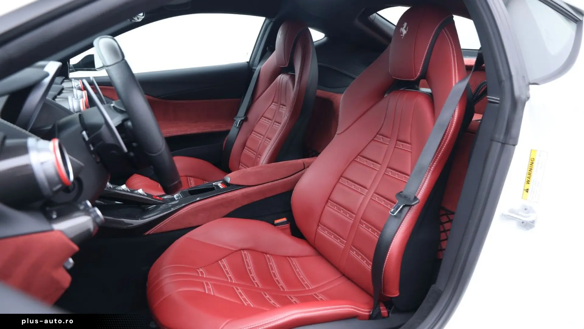 FERRARI 812 Superfast      Ferrari Frankfurt