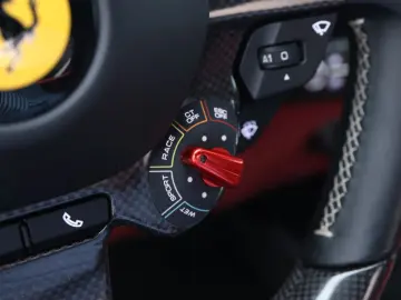 FERRARI 812 Superfast      Ferrari Frankfurt